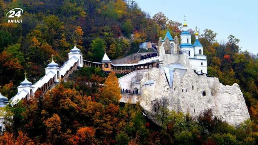 Що підтверджено про напад на насельників Святогірської лаври 23 серпня