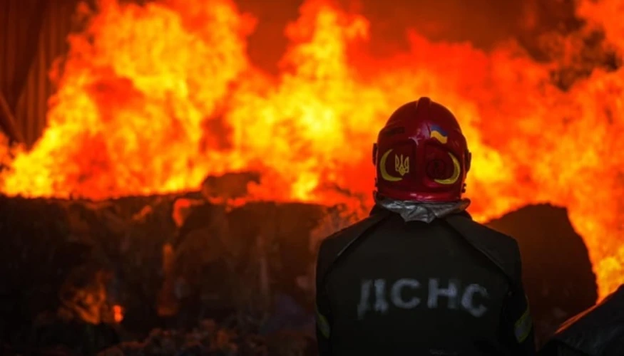 На Львівщині внаслідок падіння збитого дрона сталися пожежі в Мурованому: факти 13 жовтня