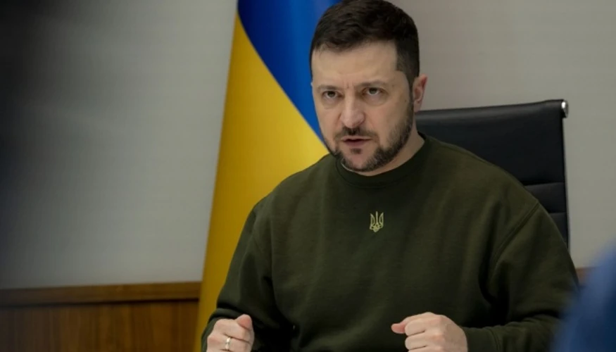 Зеленський у Reuters окреслив логіку ударів по НПЗ РФ та застеріг від ілюзій щодо Донбасу